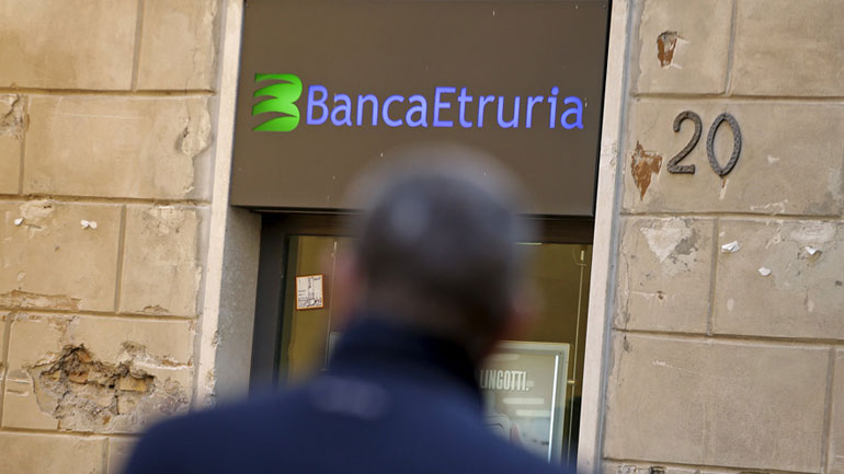 Τοποθέτηση εκρηκτικού μηχανισμού σε τράπεζα της Περούτζια