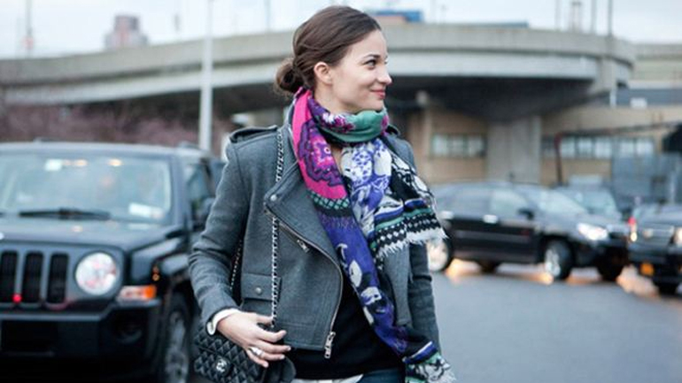 Αναβαθμίστε το καθημερινό σας look με ένα κασκόλ