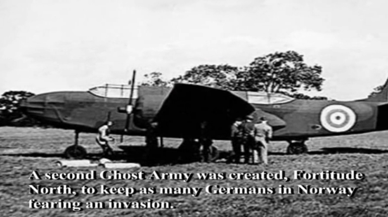 Ο 'στρατός-φάντασμα' με ρέπλικες από στρατιωτικό εξοπλισμό, τοποθετήθηκε στο Καλαί της Γαλλίας ώστε να μπερδευτούν οι Γερμανοί για το ακριβές σημείο της απόβασης...