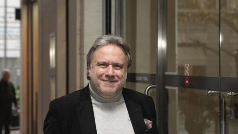 Διευκρινίσεις Κατρούγκαλου για ελεύθερους επαγγελματίες και μπλοκάκια