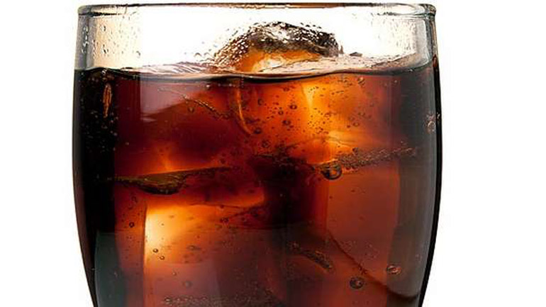 Πως η περιεκτικότητα σακχάρων στα ανθρακούχα ποτά διαφέρει από χώρα σε χώρα