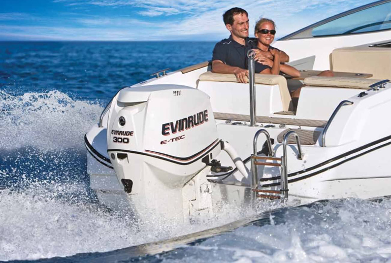 Μία τέτοια εξωλέμβια μηχανή κλάπηκε πριν από λίγες ημέρες από την Ερέτρια από φουσκωτό σκάφος (φωτογραφία αρχείου)