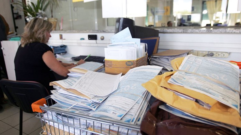 Γερμανική… εκπαίδευση σε 500 Έλληνες εφοριακούς για τη φοροδιαφυγή