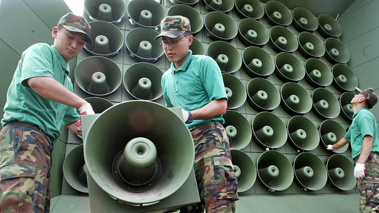 Η Ν.Κορέα επανέλαβε τη μετάδοση προπαγανδιστικών μηνυμάτων στα σύνορα με τη Β.Κορέα