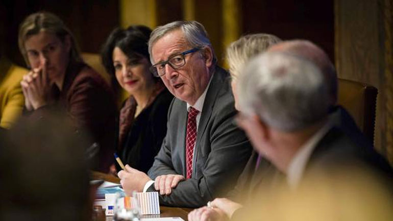 Γιούνκερ: «Κλειδί» για την Ελλάδα η εφαρμογή των μεταρρυθμίσεων