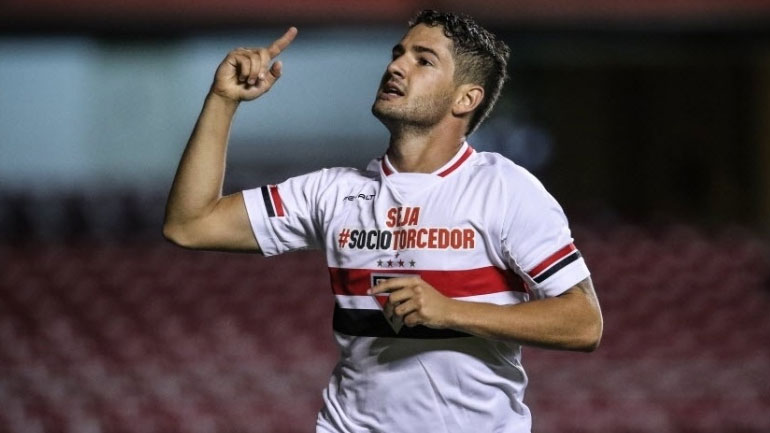 Oδεύει προς τη Λίβερπουλ ο Πάτο