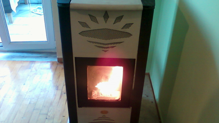 Ξάνθη: «Μπούκαραν» στο σπίτι για να κλέψουν τη σόμπα!