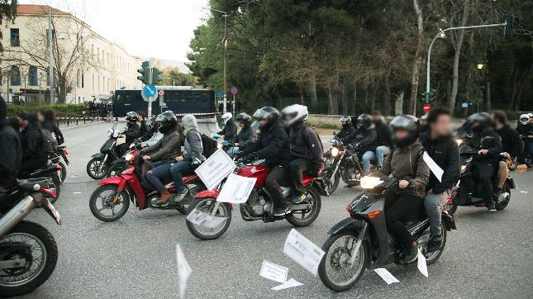 Σύλληψη ενός ατόμου για την εισβολή στο εκλογικό τμήμα της Ν. Φιλαδέλφειας