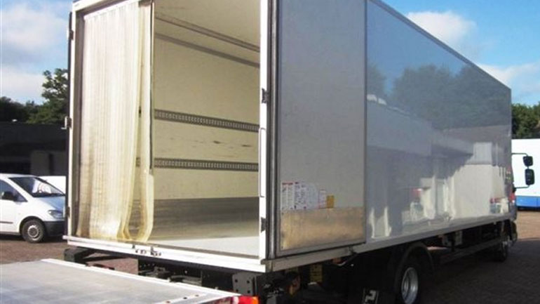 Φορτηγό που μετέφερε 123 πρόσφυγες εντοπίστηκε στο Σουφλί