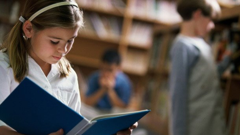 Στήριξη από τους ευρωβουλευτές Βόζεμπεργκ-Ζαγοράκη της ελληνικής υποψηφιότητας για το Νόμπελ Παιδείας 2016