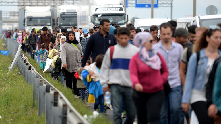 Αυστρία: Στις 90.000 οι αιτήσεις για τη χορήγηση ασύλου το 2015