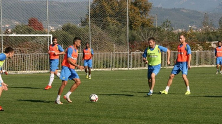 Παναιτωλικός: Εκτός προπόνησης ο Ρουσκουσέδα