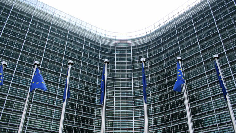 E.Ε.: Μετά τα διδάγματα από την Ελλάδα, απαγορεύονται οι έρευνες για το Brexit