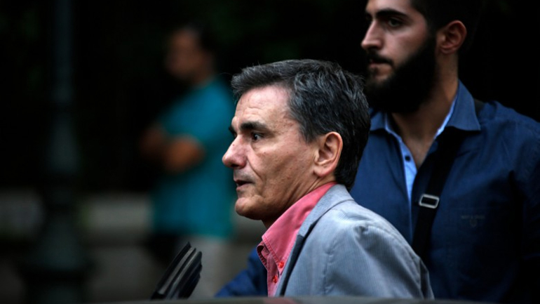 Ολοκληρώθηκε χωρίς δηλώσεις η συνάντηση Τσακαλώτου – Σόιμπλε