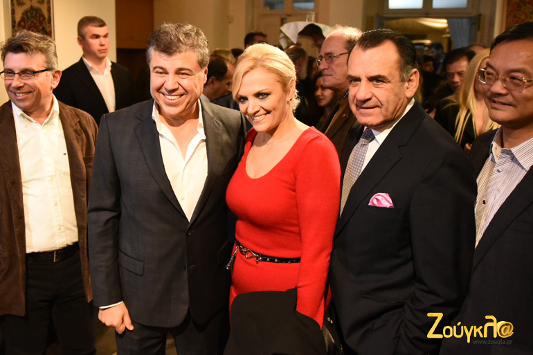 Η παρουσιάστρια Χ. Λαμπίρη με τον σύζυγός της