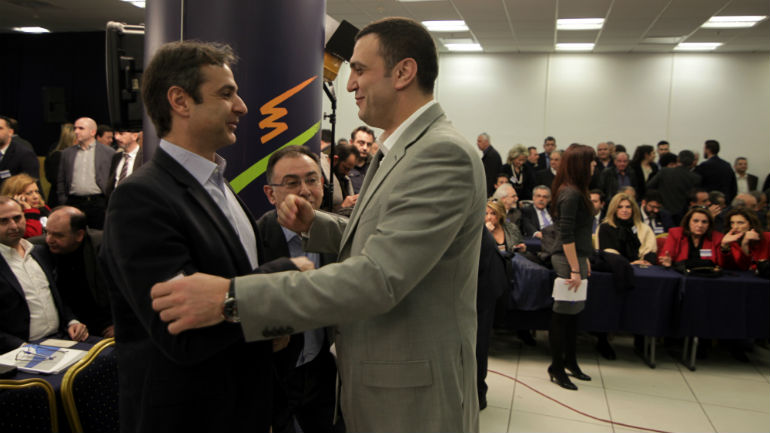 ΝΔ: Με τον Βασίλη Κικίλια συναντήθηκε ο Κυριάκος Μητσοτάκης