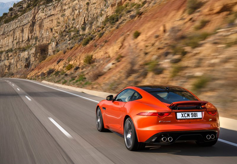 Όταν ανεβαίνει η πίσω αεροτομή ανεβαίνουν και τα χιλιόμετρα στο κοντέρ...