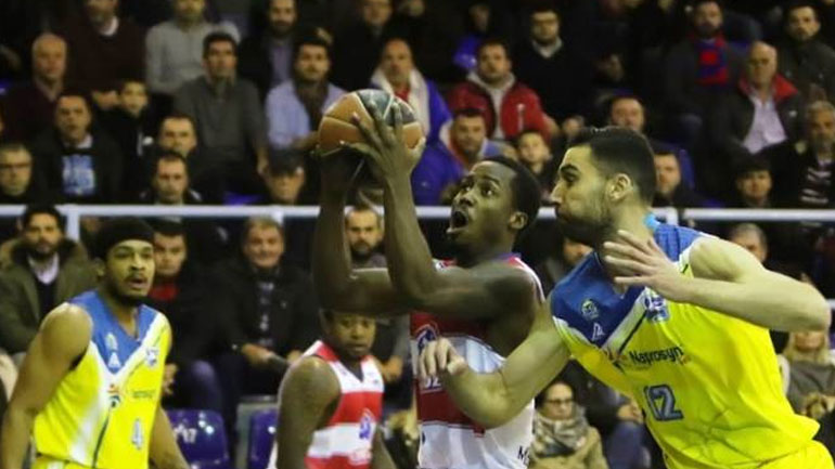 Τρίκαλα: Τέλος ο Ντάουελ Τρίκαλα: Τέλος ο Ντάουελ