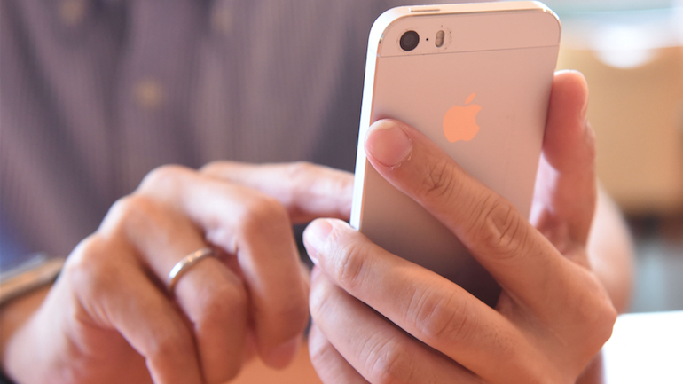 Πόσο συχνό είναι το sexting στα παντρεμένα ζευγάρια;