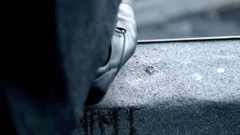 Βόλος: Έδωσε τέλος στη ζωή της, πέφτοντας από την ταράτσα