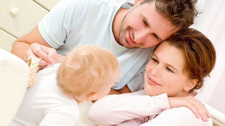 Πώς θα κάνετε το παιδί σας να αποδεχτεί τον επόμενο γάμο σας