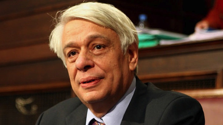 Παυλόπουλος: «Η Μέρκελ είναι μεγάλη πολιτικός και η Ιστορία θα το αποδείξει»