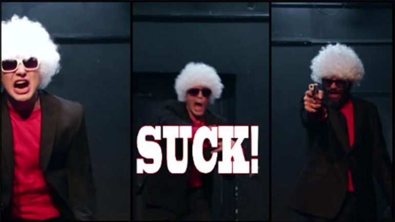 «Suck!» του Κώστα Ζάπα στο Θέατρο «Λύχνος»