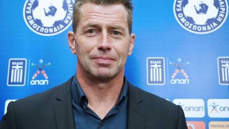 Bλέπει πέντε αγώνες της Super League ο Σκίμπε