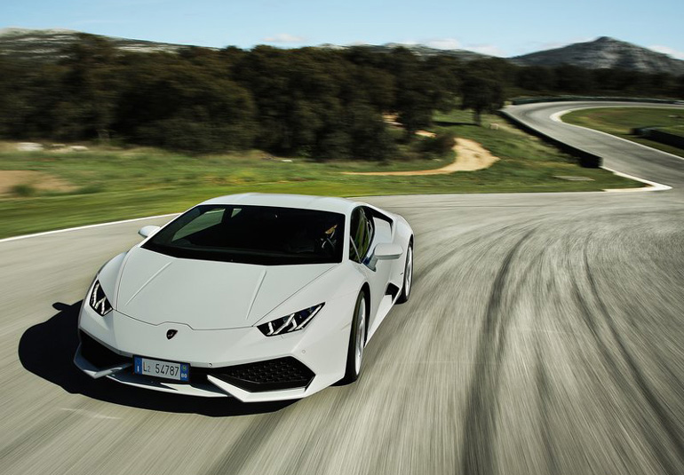 H Lamborghini Huracan είναι αυτή που έχει αλλάξει τα δεδομένα για την μάρκα..