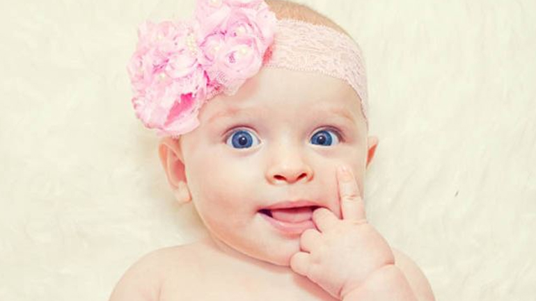 Γιατί αλλάζει το χρώμα των ματιών του μωρού μου; Γιατί αλλάζει το χρώμα των ματιών του μωρού μου;