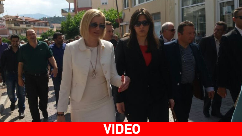 Πρώτο τραπέζι πίστα σε μουσική σκηνή η Ραχήλ Μακρή με τη Ζωή Κωνσταντοπούλου