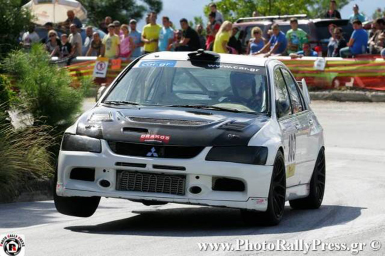 Το Mitsubishi EVO του Κώστα Πατσουρέα...