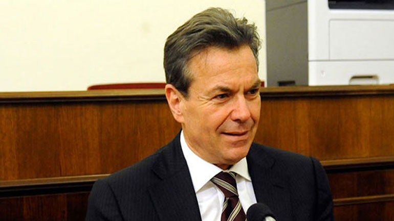 Εξάρχεια: Επίθεση στο γραφείο της συζύγου του υφυπουργού Κοινωνικών Ασφαλίσεων Εξάρχεια: Επίθεση στο γραφείο της συζύγου του υφυπουργού Κοινωνικών Ασφαλίσεων