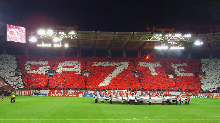 H «Θύρα 7» στηρίζει τη  «Θύρα 13»