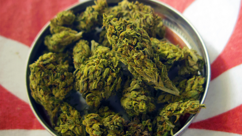 Θεσσαλονίκη: Ταχυδρόμησε… κάνναβη