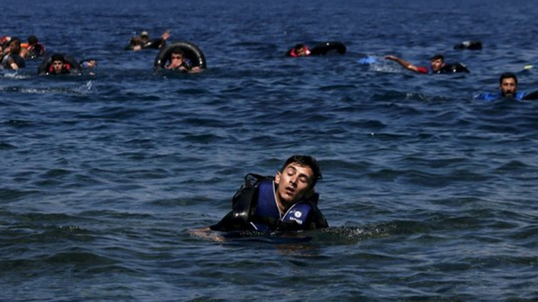 Τουλάχιστον 12 μετανάστες πνίγηκαν προσπαθώντας να διασχίσουν το Αιγαίο
