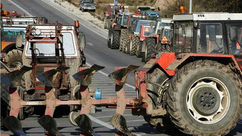 Βγαίνουν τα τρακτέρ και στο Ηράκλειο Κρήτης