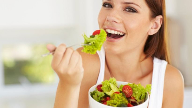 Ένας νεκρός από λιστερίωση στις ΗΠΑ – Άλλοι 12 νοσηλεύονται αφού κατανάλωσαν έτοιμες σαλάτες