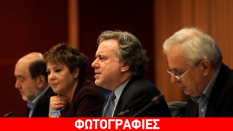 «Aποφασίζουμε για εμάς και τα παιδιά μας» «Aποφασίζουμε για εμάς και τα παιδιά μας»