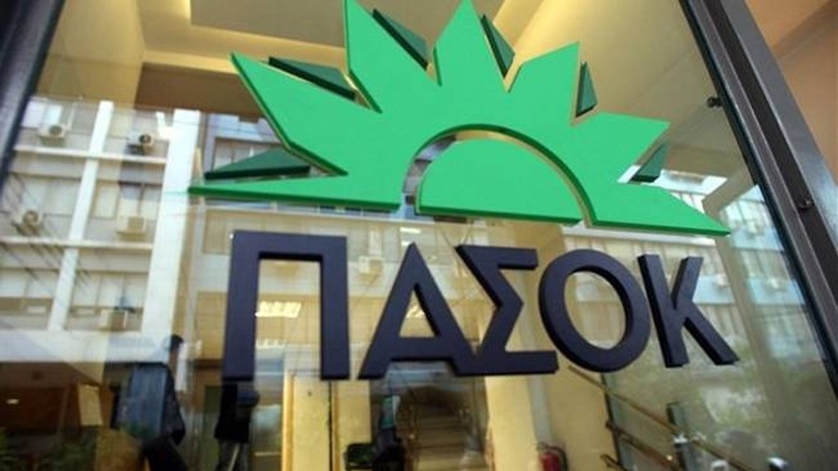 ΠΑΣΟΚ: «Η κυβέρνηση παραπληροφορεί για το Ασφαλιστικό»