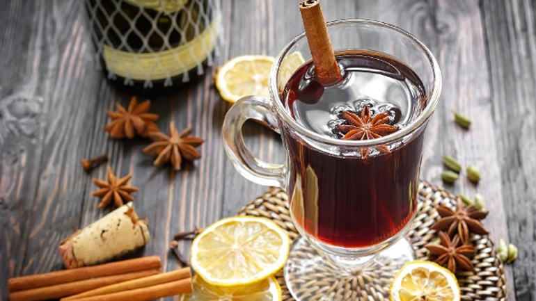 Glühwein: Ένα ποτό που θα σας ζεστάνει!