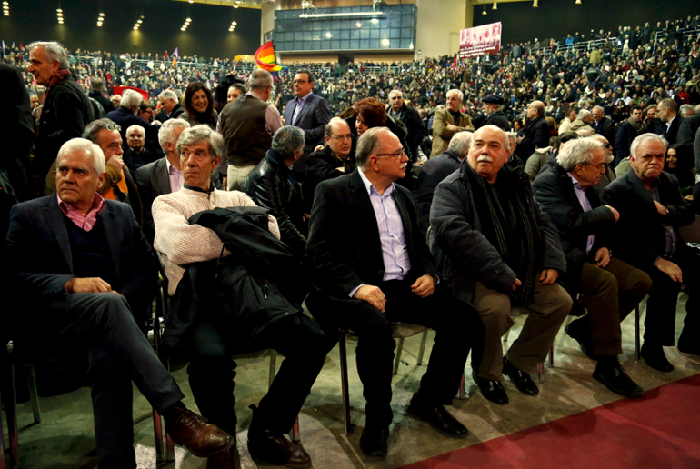 Εν αναμονή της ομιλίας Τσίπρα