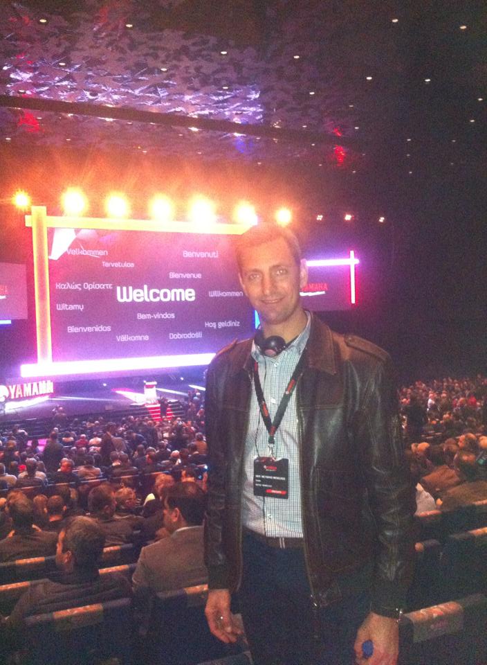 Στην φωτογραφία ο αντιπρόσωπος της Yamaha από την Θεσσαλονίκη Μενέλαος Μερεμετσάκης...