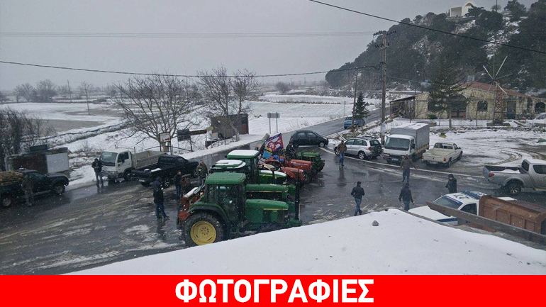 Κρήτη: Τρακτέρ και φωτιές στην είσοδο του Οροπεδίου Λασιθίου