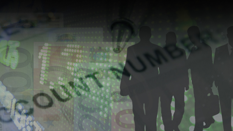 Δεσμεύουν λογαριασμούς μεγαλοκαταθετών