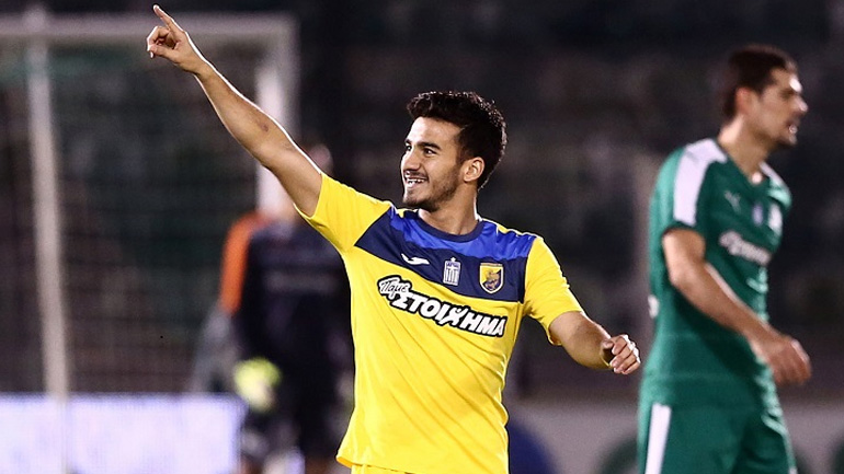 Προβάρει τα πράσινα ο Βιγιαφάνες