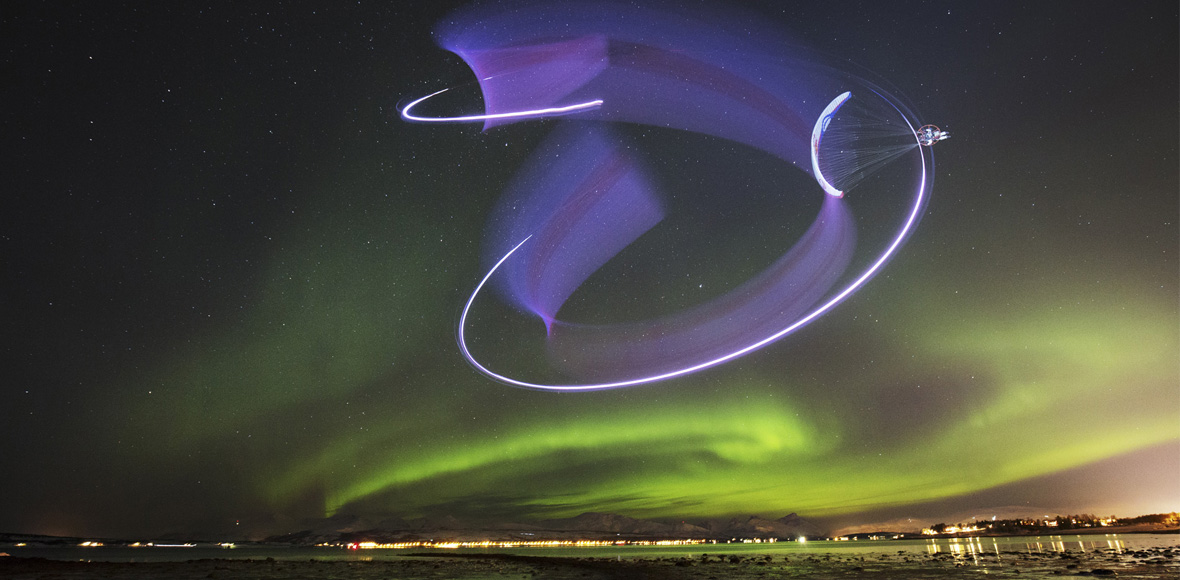 «Χορεύοντας» με το Βόρειο Σέλας