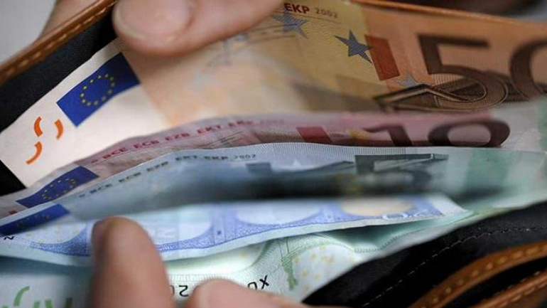 Φιλιππιάδα: Του άρπαξαν το πορτοφόλι έξω από την τράπεζα