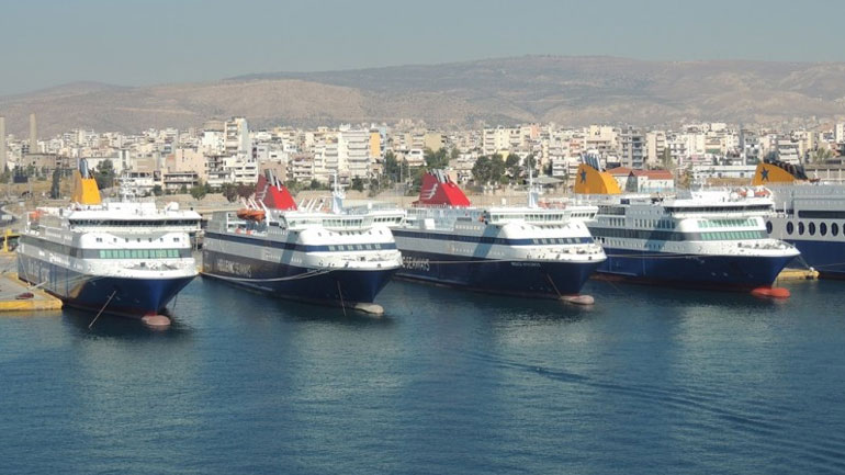 Ανοικτό μέτωπο ακτοπλόων-αεροπορικών εταιρειών