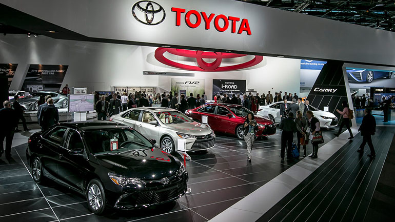 Στην πρώτη θέση του κόσμου η Toyota